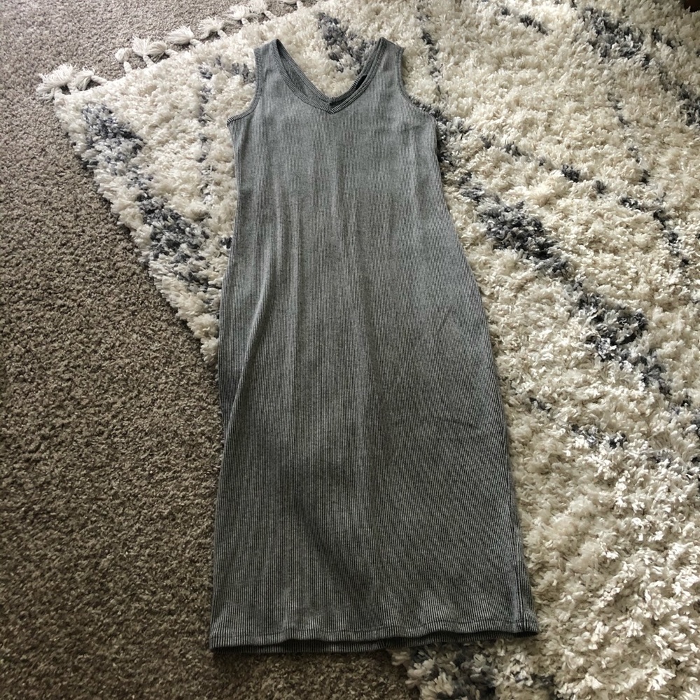 Ribbed fitted dress
